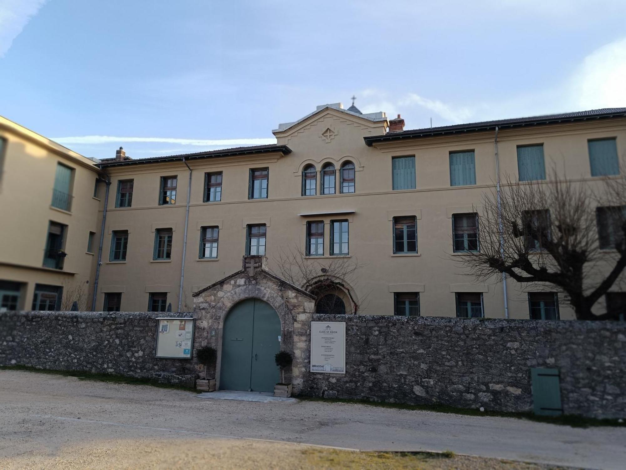 Viviers Gite D'Etape Et De Groupe Du Clos Saint Roch المظهر الخارجي الصورة